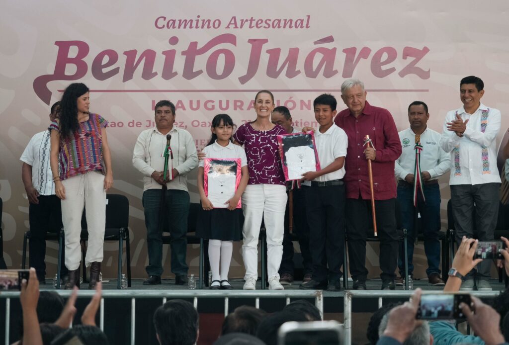 Educación gratuita y fortalecimiento de la ciencia.