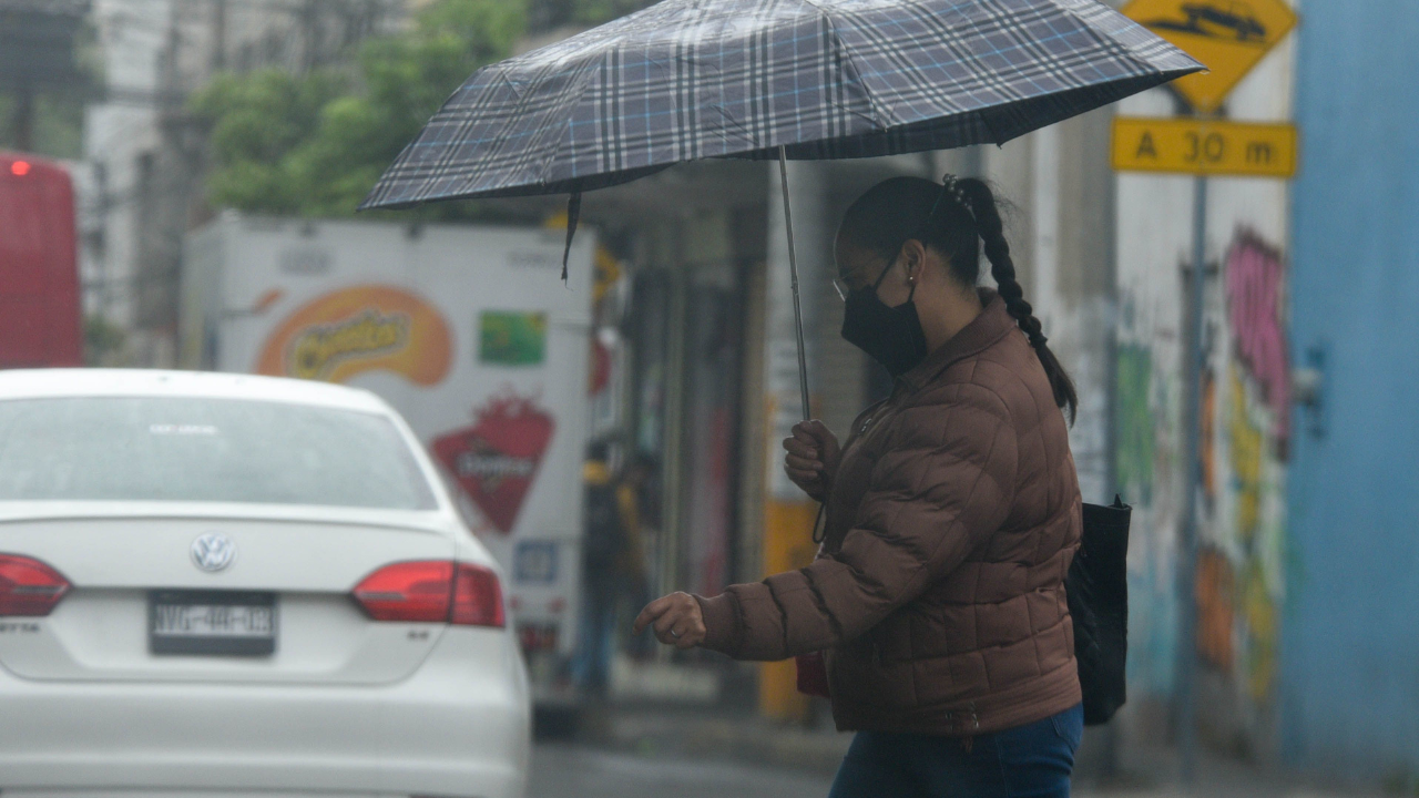 El día comenzará con temperaturas que oscilarán entre los -5°C y 0°C en las zonas altas del Valle de México.