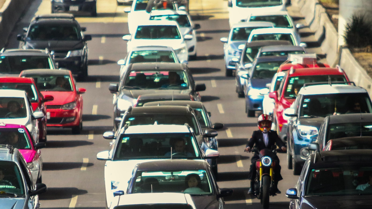 El programa Hoy No Circula aplica en la Ciudad de México y el Estado de México para autos con engomado verde.