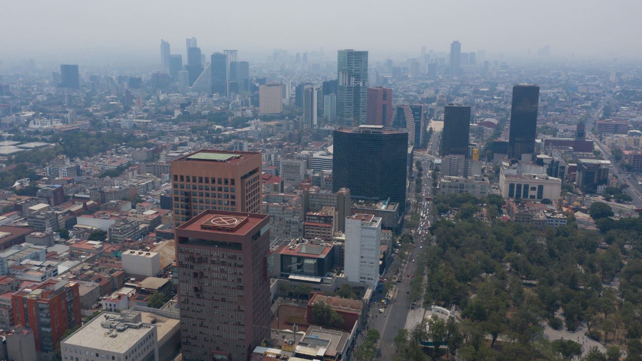 El programa Hoy No Circula de este miércoles, 27 de noviembre, estará vigente en las 16 alcaldías de la Ciudad de México y en 18 municipios del Estado de México.